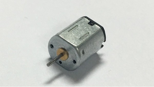 深圳微電機(jī)廠家為您揭秘：微電機(jī)的功率和電流電壓的關(guān)系